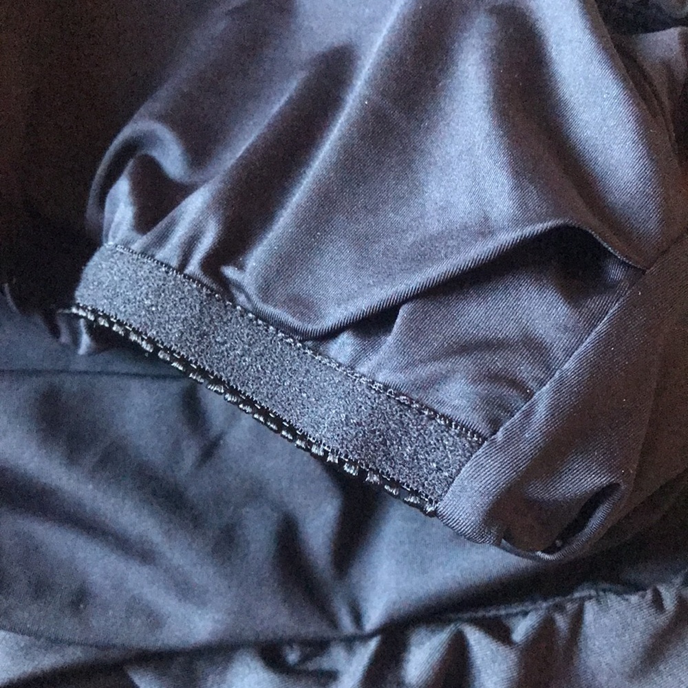 NWOT | Trina Turk Monaco Off The Shoulder Ruffle One Piece Swimsuit Size 2 - Picture 7 of 11